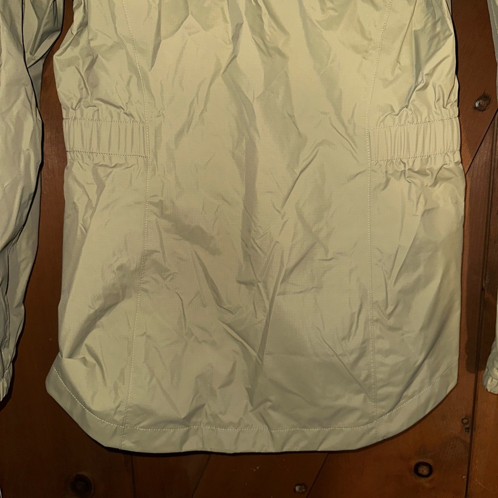 The North Face Women's Venture Jacket Sz S - Picture 9 of 9